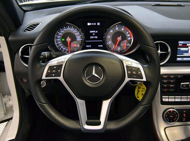 MERCEDES-BENZ SLK 200 Aut. Sport "Km 29000-Tagliandi MB-Pelle-Navi-Pano"