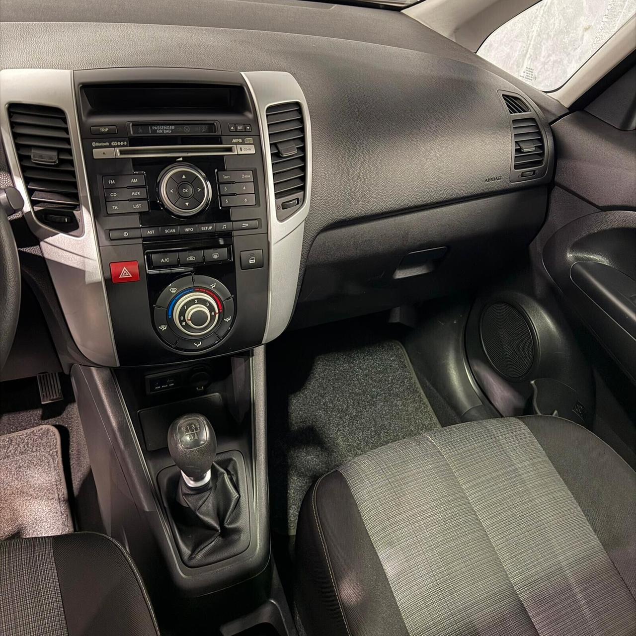 Kia Venga 1.4 CVVT TETTO APRIBILE+NEOPATENTATI