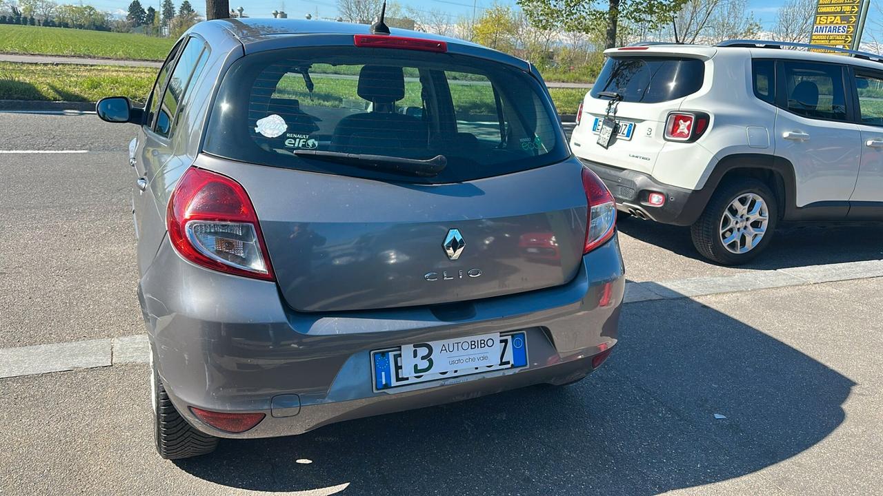 Renault Clio 1.2 16V 5 porte Live!