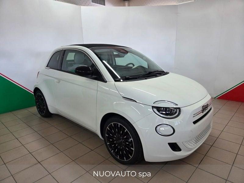 FIAT 500C Hybrid Cabrio Hybrid Icon con PACK STYLE