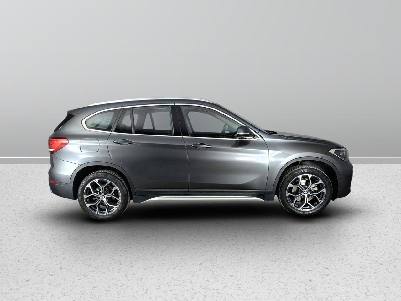 BMW X1 F48 2019 - X1 sdrive18d xLine Plus auto