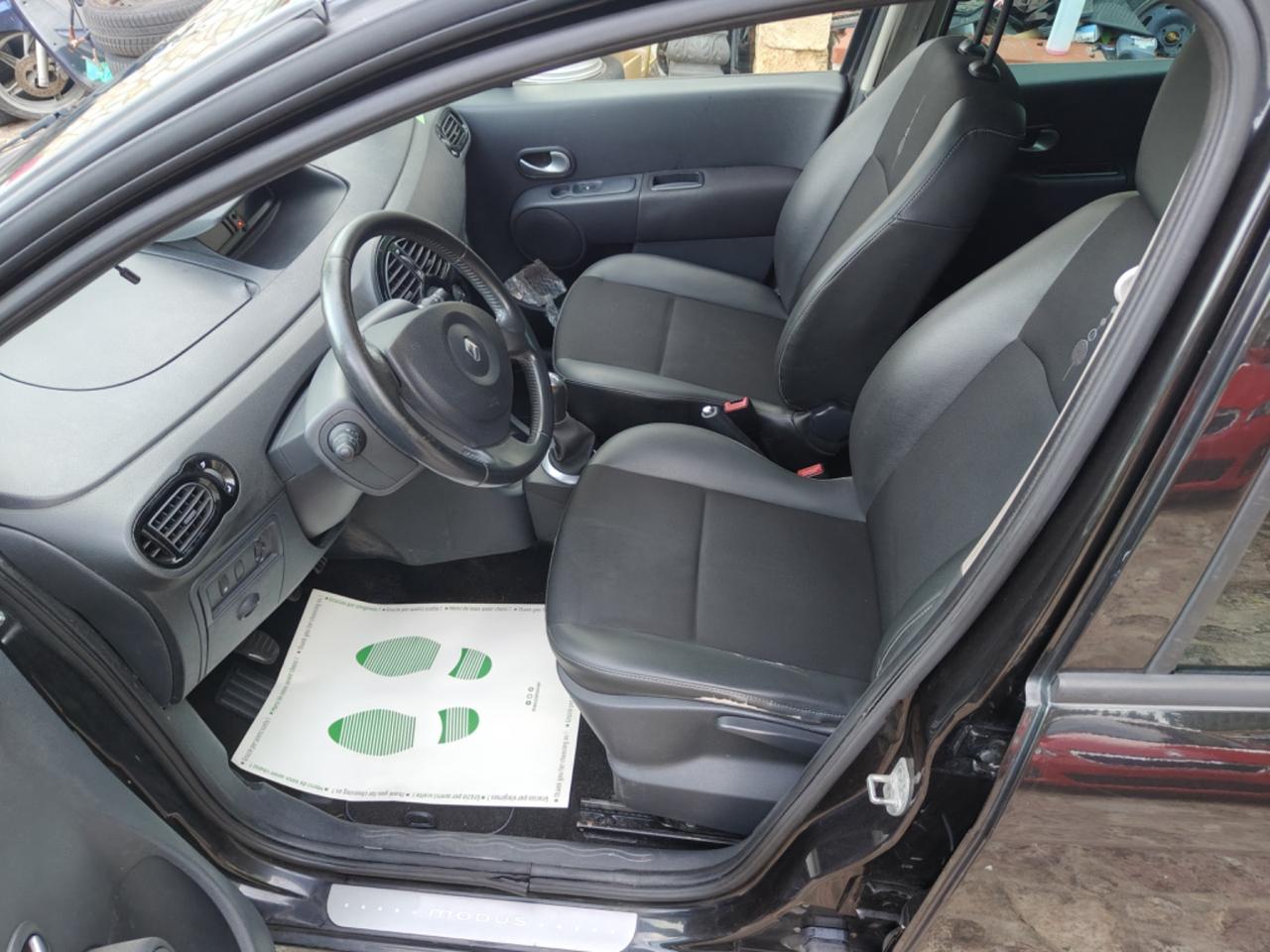 Renault Modus 1.5 dCi 75CV Wave