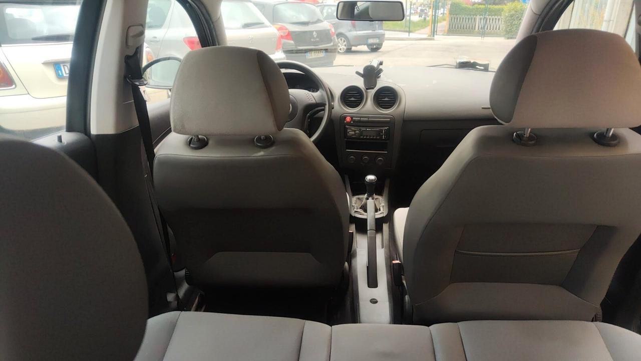 Seat Ibiza 1.2 12V 5p. Stella