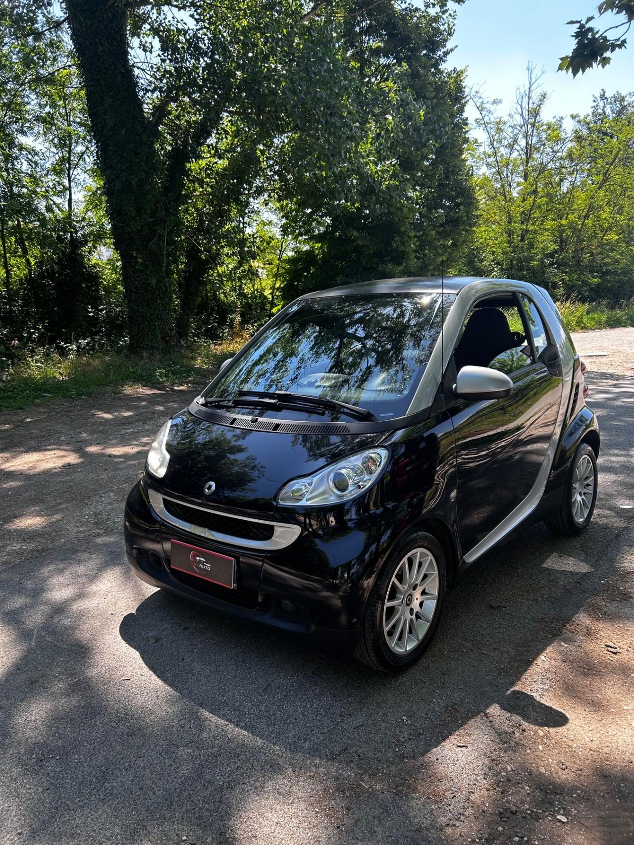 Smart ForTwo 1000 52 kW coupé pure