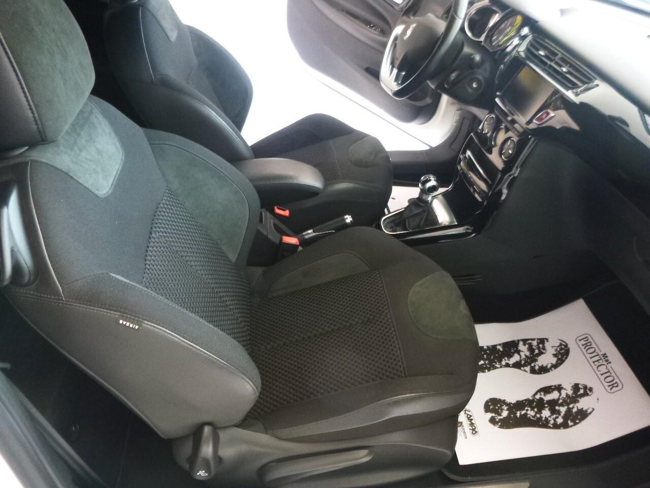 Ds DS3 DS 3 BlueHDi 100 S&S Sport Chic