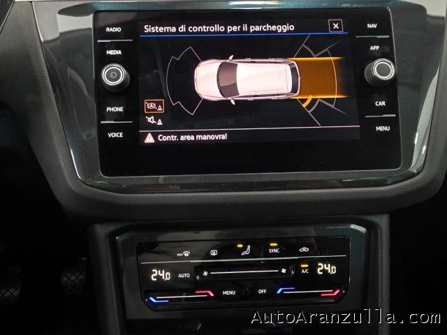 VOLKSWAGEN Tiguan 2.0 TDI 122CV SCR Life Navi - Fari Led