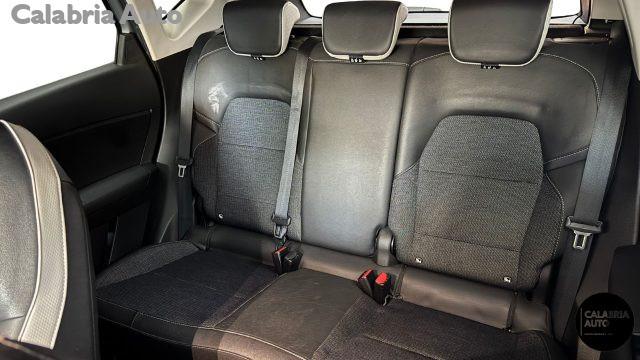 RENAULT Captur Mild Hybrid 140 CV Techno