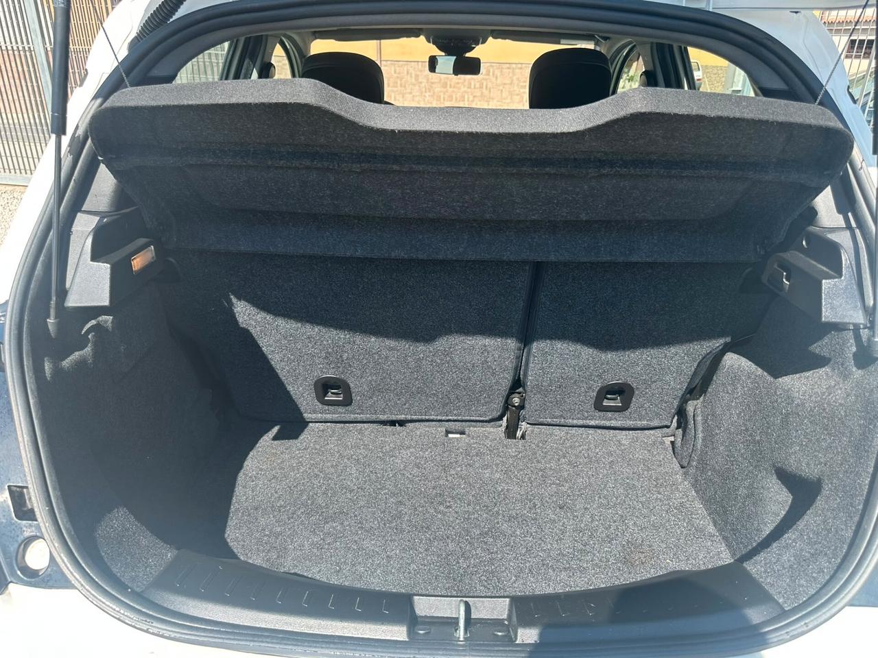 Lancia Ypsilon 1.2 69 CV 5 porte S&S Platinum