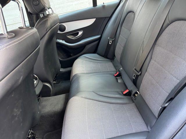 MERCEDES-BENZ C 220 d Auto Premium