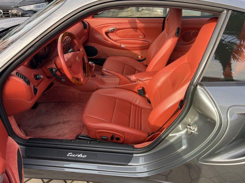 Porsche 911 911 Turbo cat Coupé (996.1)