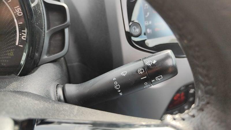 Toyota Aygo Aygo Connect 1.0 VVT-i 72 CV 5 porte x-wave