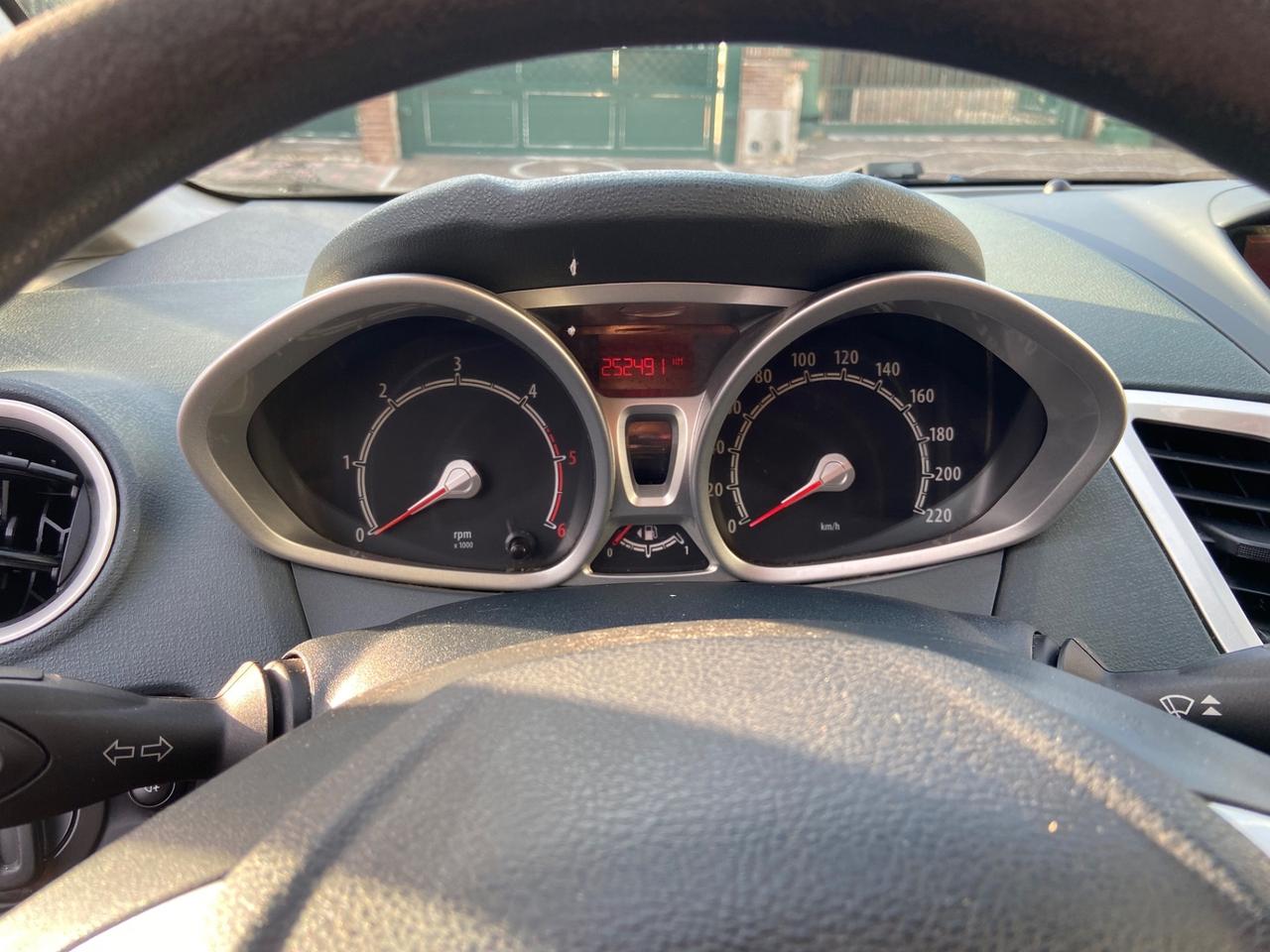 Ford Fiesta 1.4 TDCi 5p. Ghia