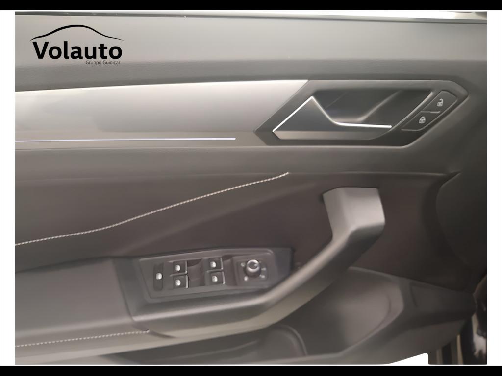 VOLKSWAGEN T-Roc I 2022 - T-Roc 1.0 tsi Style 115cv