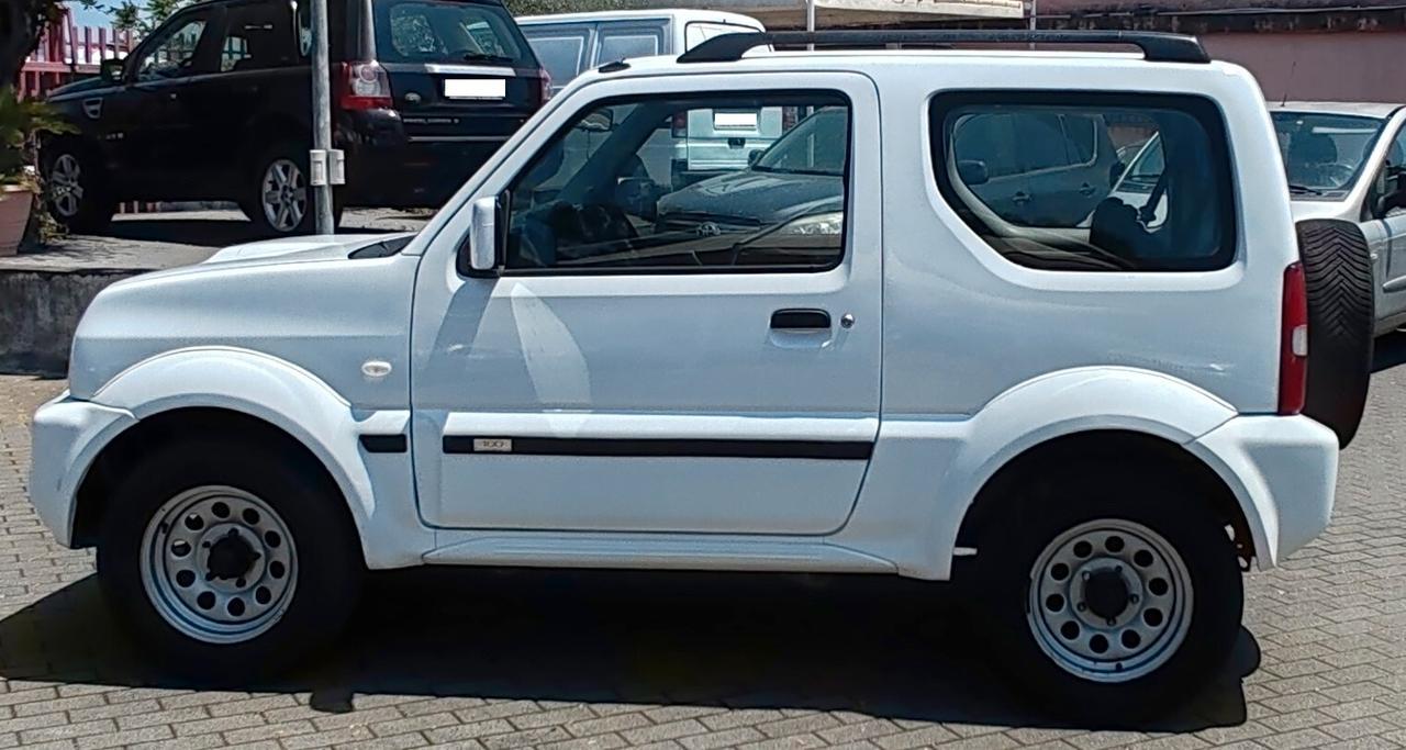 SUZUKI JIMNY 1.3I 4WD EVOLUTION