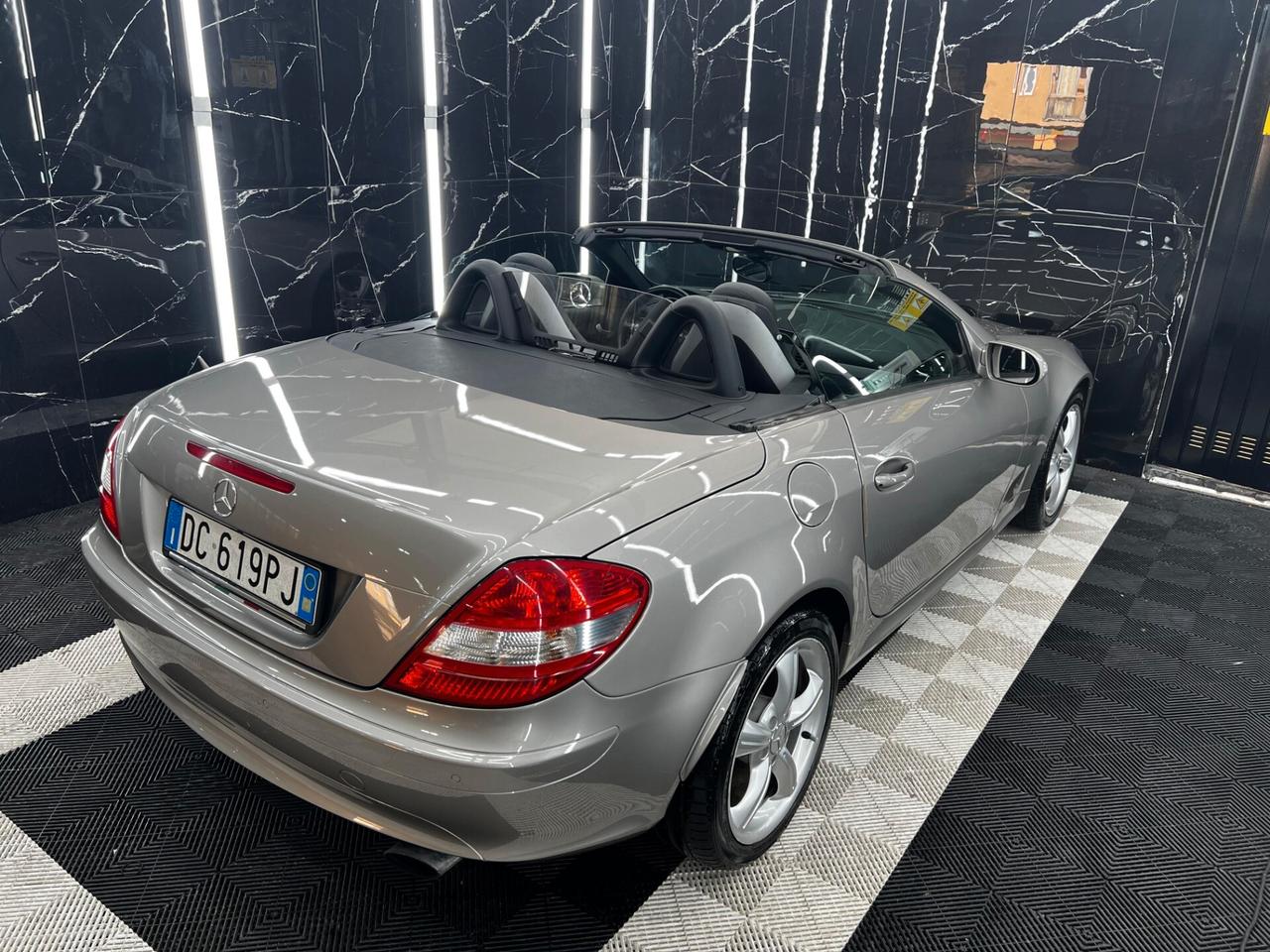 Mercedes-benz SLK 200 Kompressor cat Chrome
