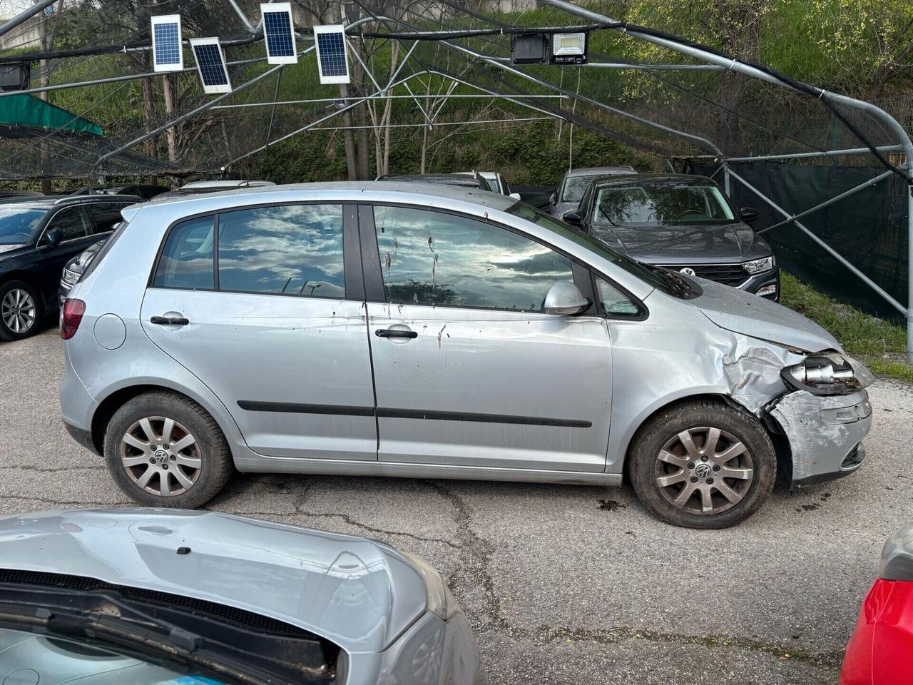 Volkswagen Golf Plus 1.6 16V FSI ok Neopatentati