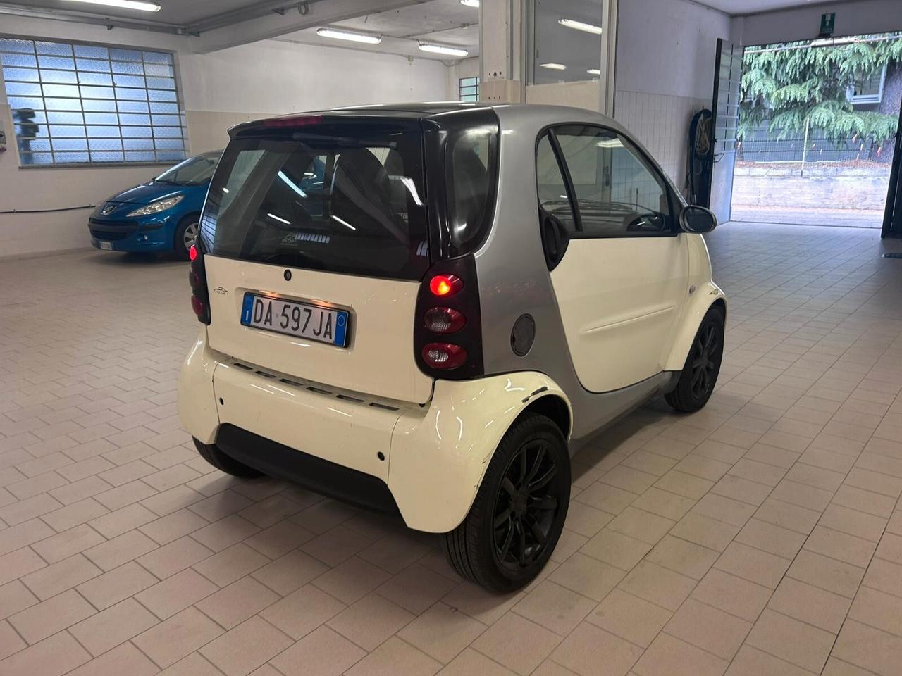 Smart ForTwo 700 coupé passion (45 kW)