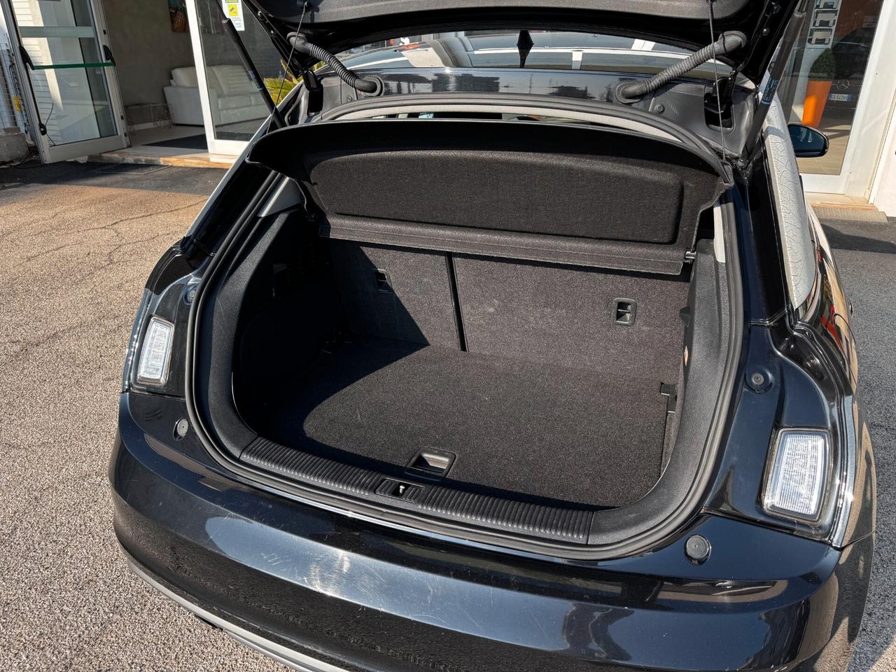 Audi A1 SPB 1.6 TDI Admired, Neopatentati