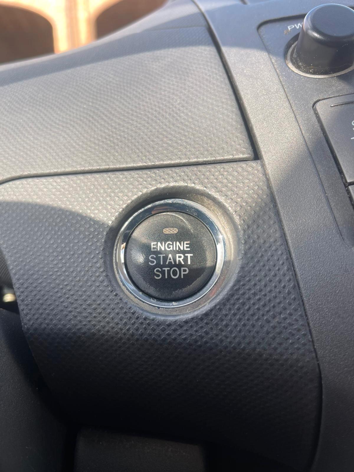 Toyota Yaris 1.0 3 porte Sol