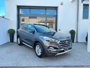 Hyundai Tucson 1.7 CRDi XPOSSIBLE NAVI/RET-12/2017