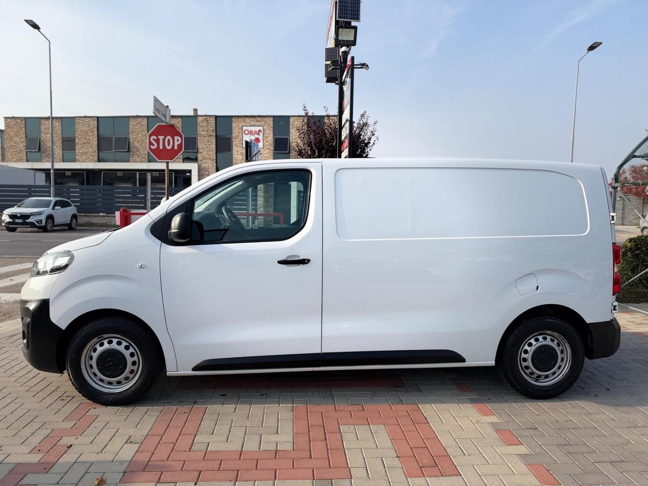 Opel Vivaro 1.5 Diesel 100CV S&S PL-TN M Furgone Enjoy