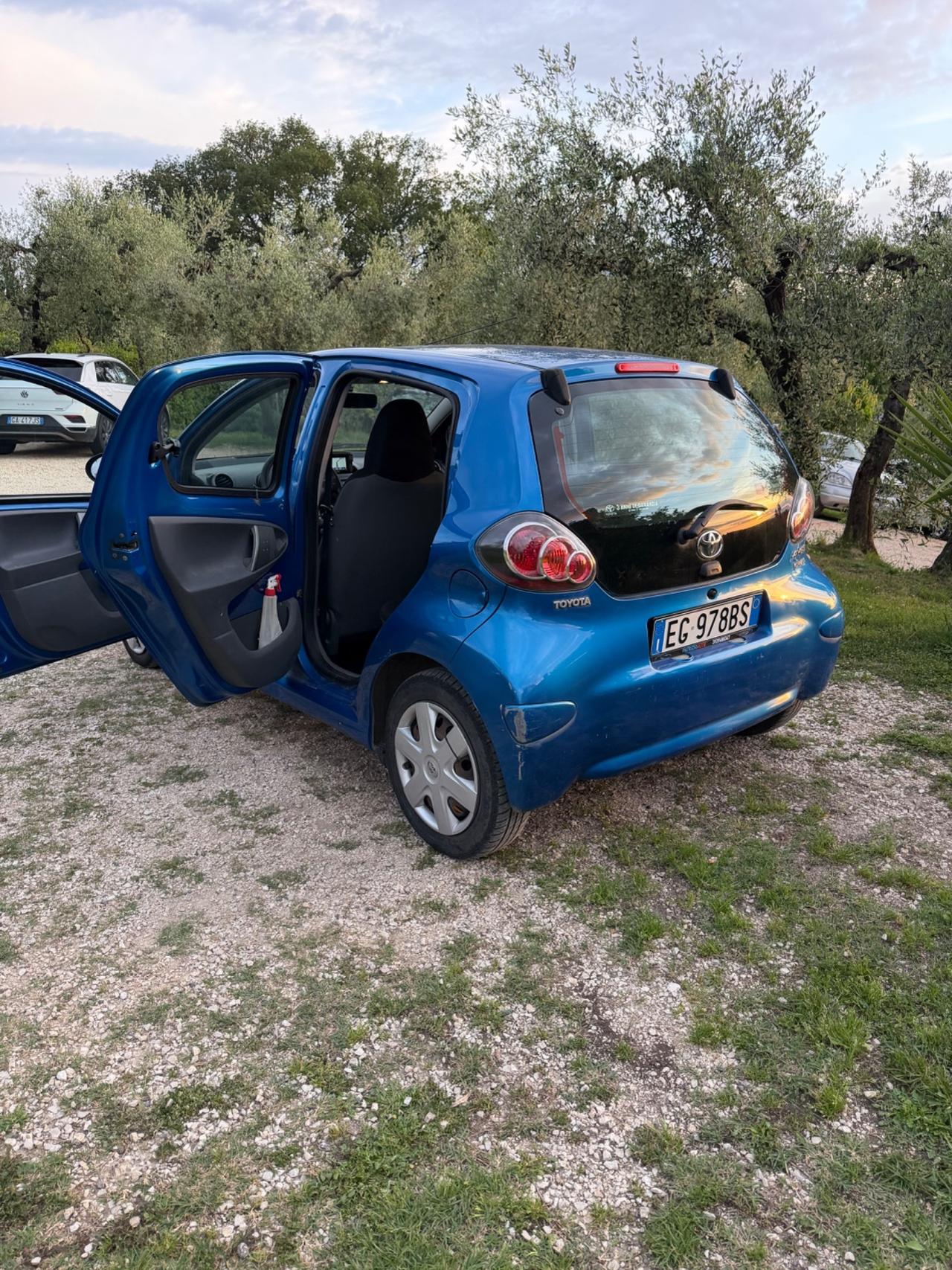 Toyota Aygo 1.0 12V VVT-i 5 porte Lounge