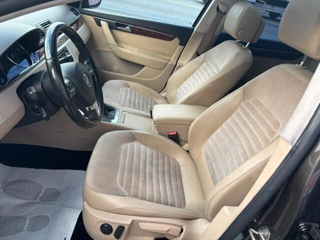 Volkswagen Passat Var. 2.0 TDI Highline 4 Motion .