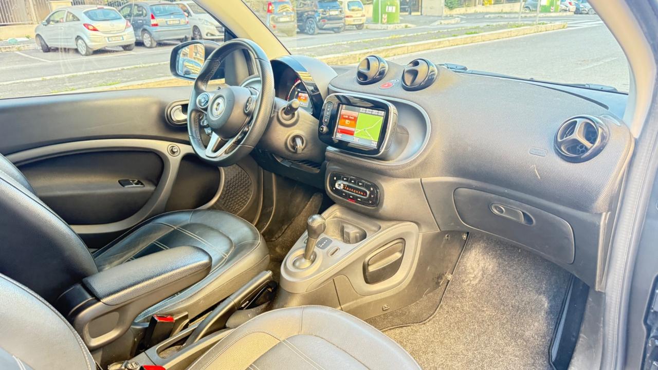 Smart ForTwo 90 0.9 Turbo twinamic Prime LED NAVI KAMERA CERCHI 16 PDC BLUETOOTH BRACCIOLO NERO OPACO
