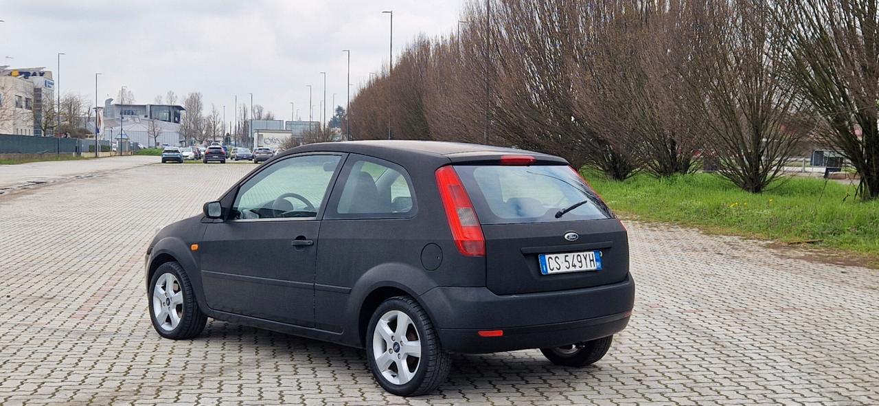 Ford Fiesta 1.2 16V 3p. Ghia