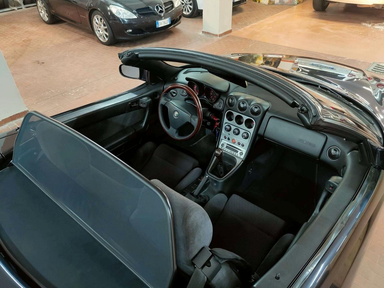 Alfa Romeo Spider 2.0 jts 16v