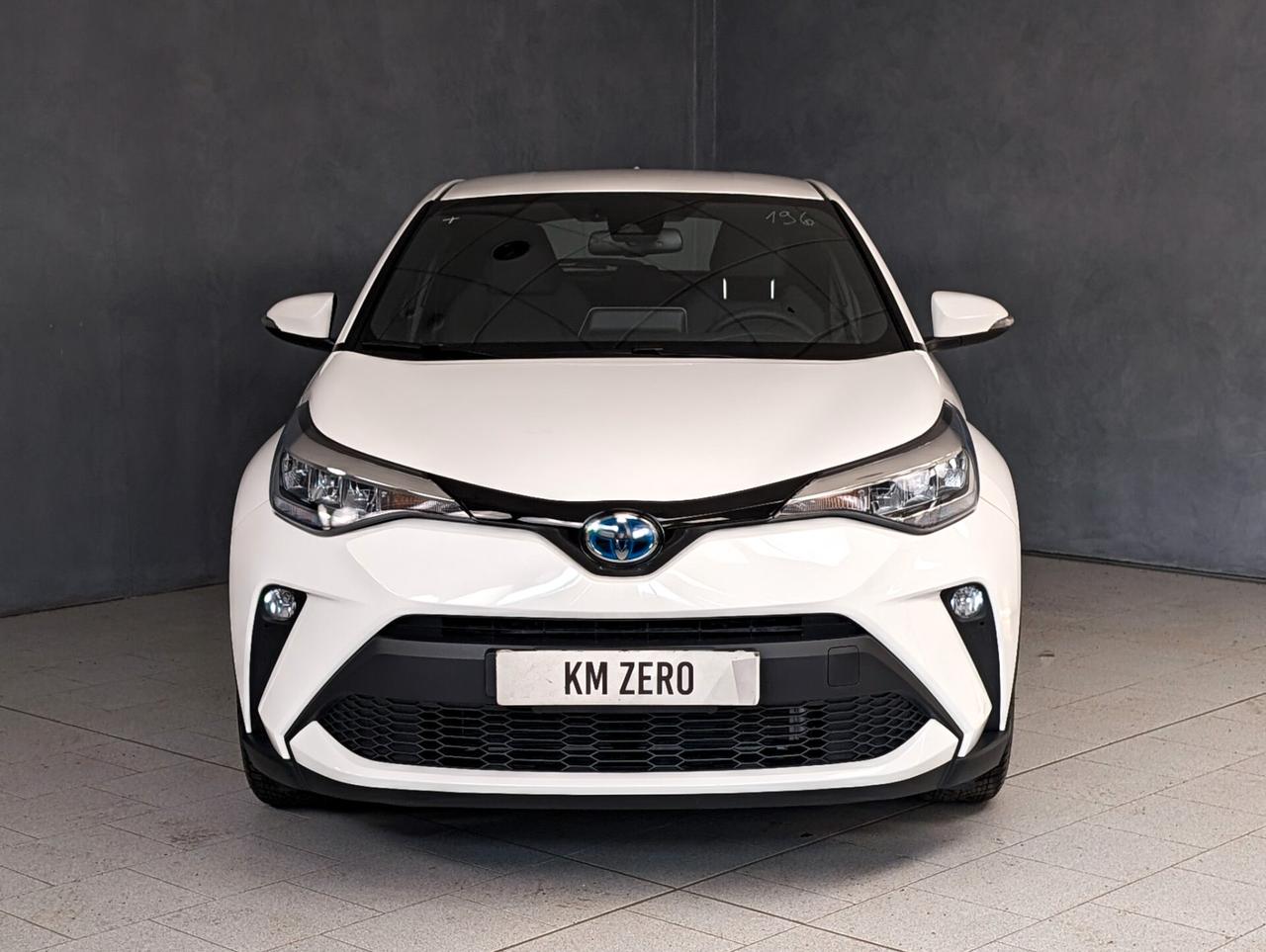 Toyota C-HR 1.8 Hybrid E-CVT Business