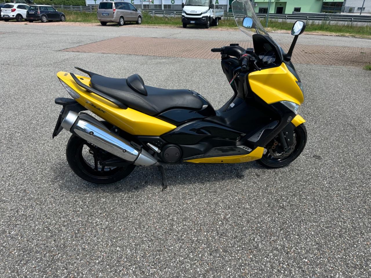Yamaha Tmax 500
