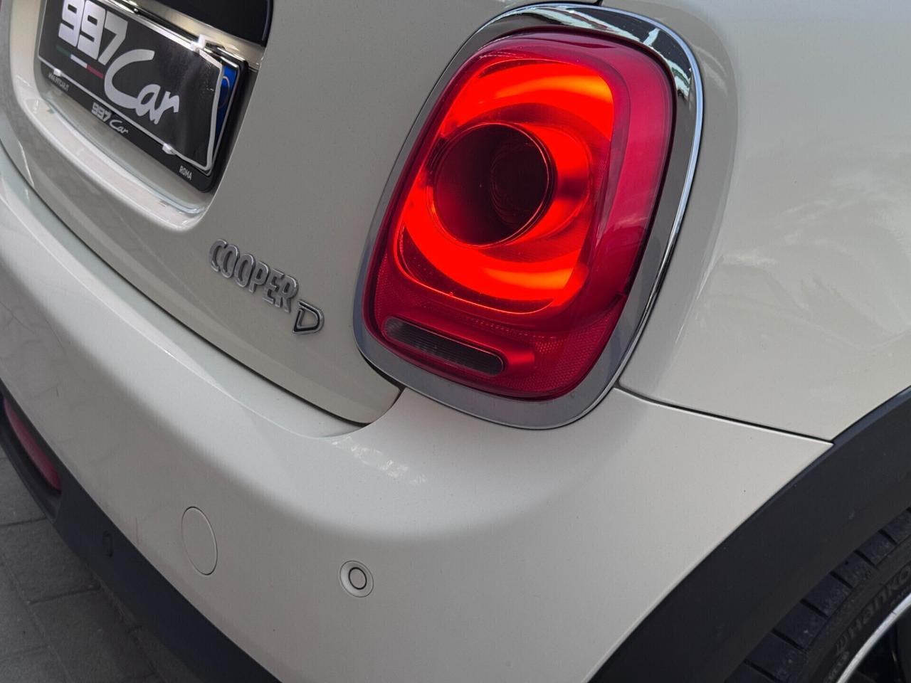 Mini Cooper D 1.5 5 porte - TAGLIANDI CERT. - GARANZIA FINO A 5 ANNI