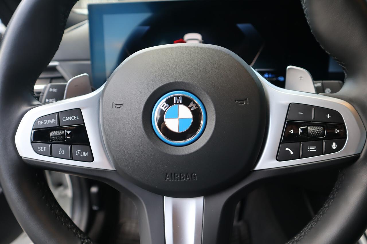 Bmw 330 330e xDrive Touring Msport PLUG IN HYBRIDO