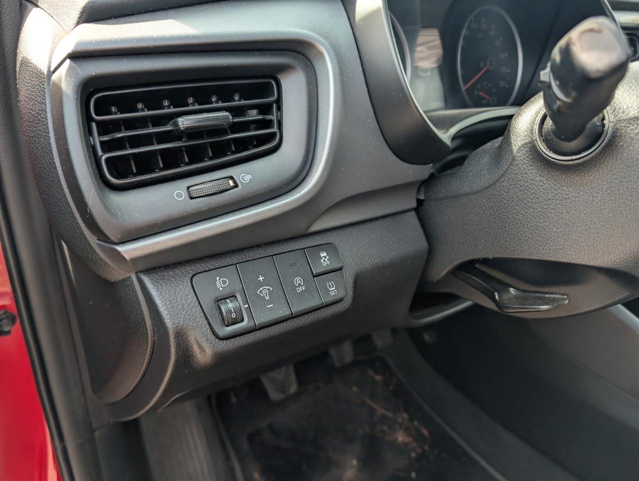 Kia Stonic 1.0 T-GDi 100 CV MHEV iMT GT Line