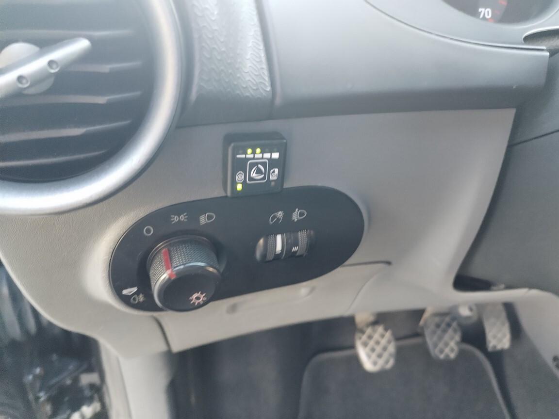 Seat Ibiza 1.2 12V 70CV 3p. Free GPL 125000KM 8/2008 CONSEGNA TAGLIANDATA