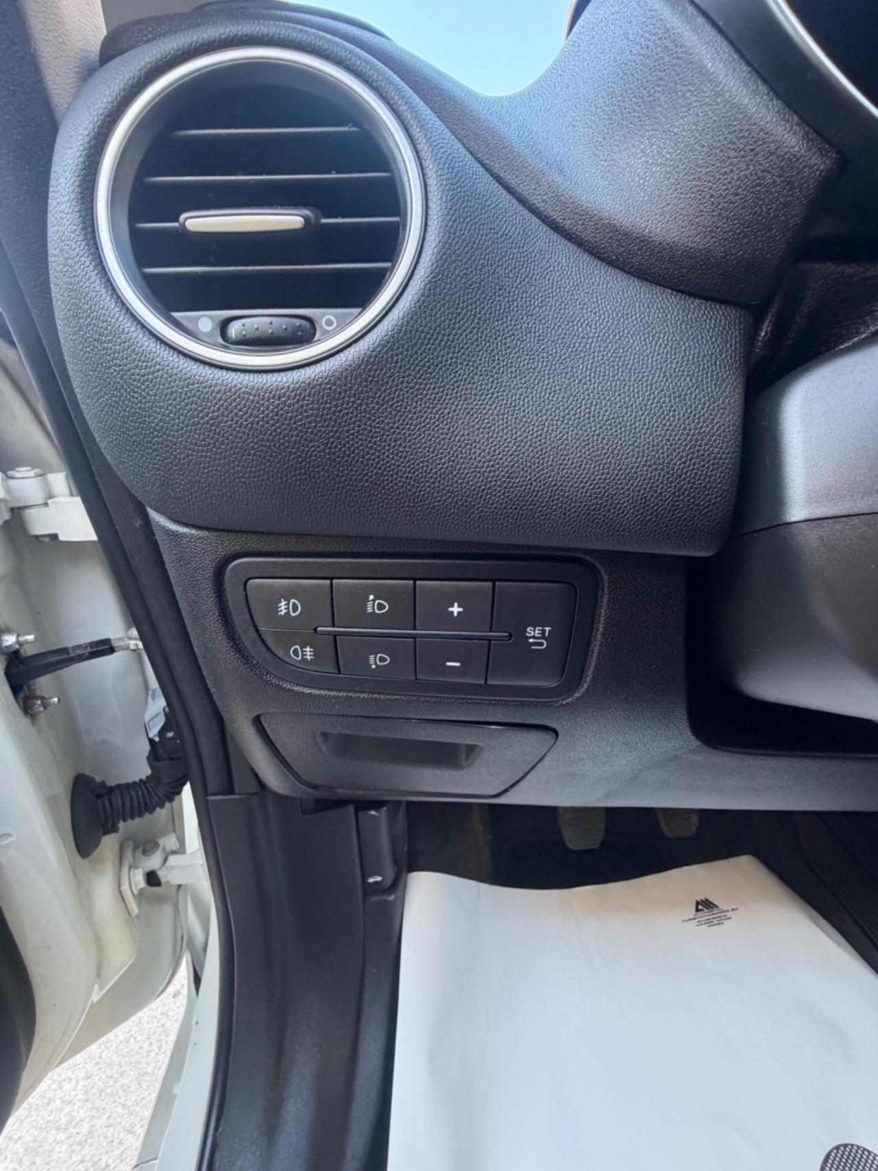 Fiat Punto 1.3 MJT II S&S 95 CV 5 porte Street