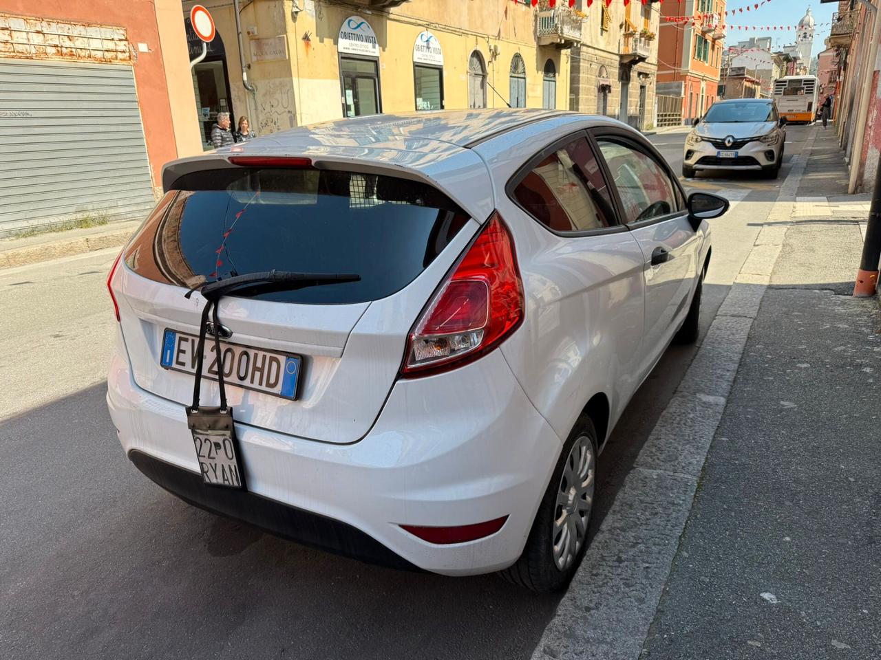 Ford Fiesta 1.5 TDCi 75CV 3 porte