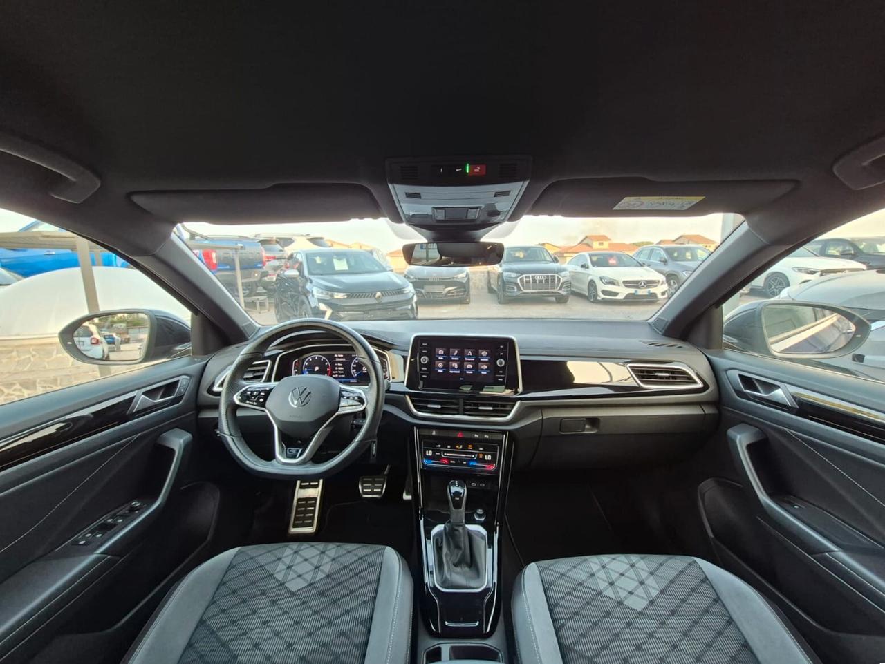 Volkswagen T-Roc 1.5 TSI ACT DSG R-Line