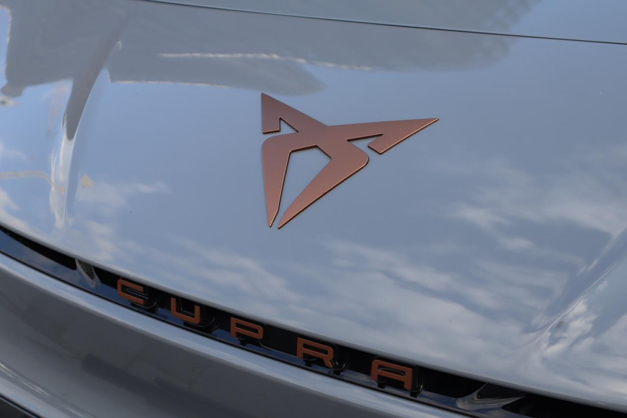 BORN 204CV LED KEYLESS SOLO 37.000 KM! GUIDABILE DA NEOPATENTATI!