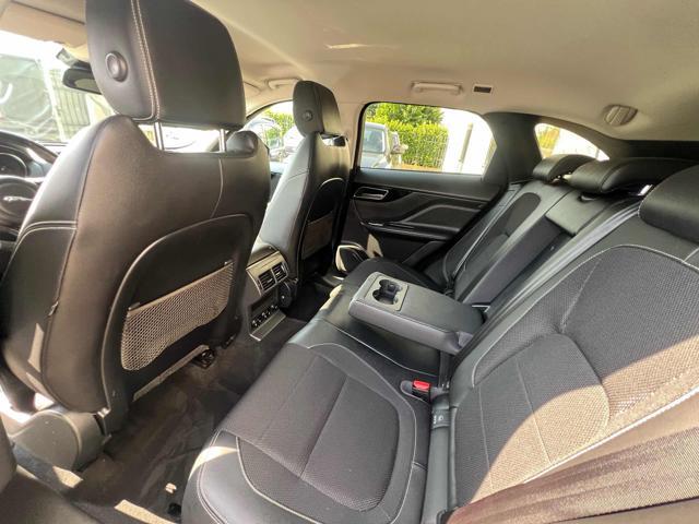 JAGUAR F-Pace 2.0 D 180 CV aut. R-Sport
