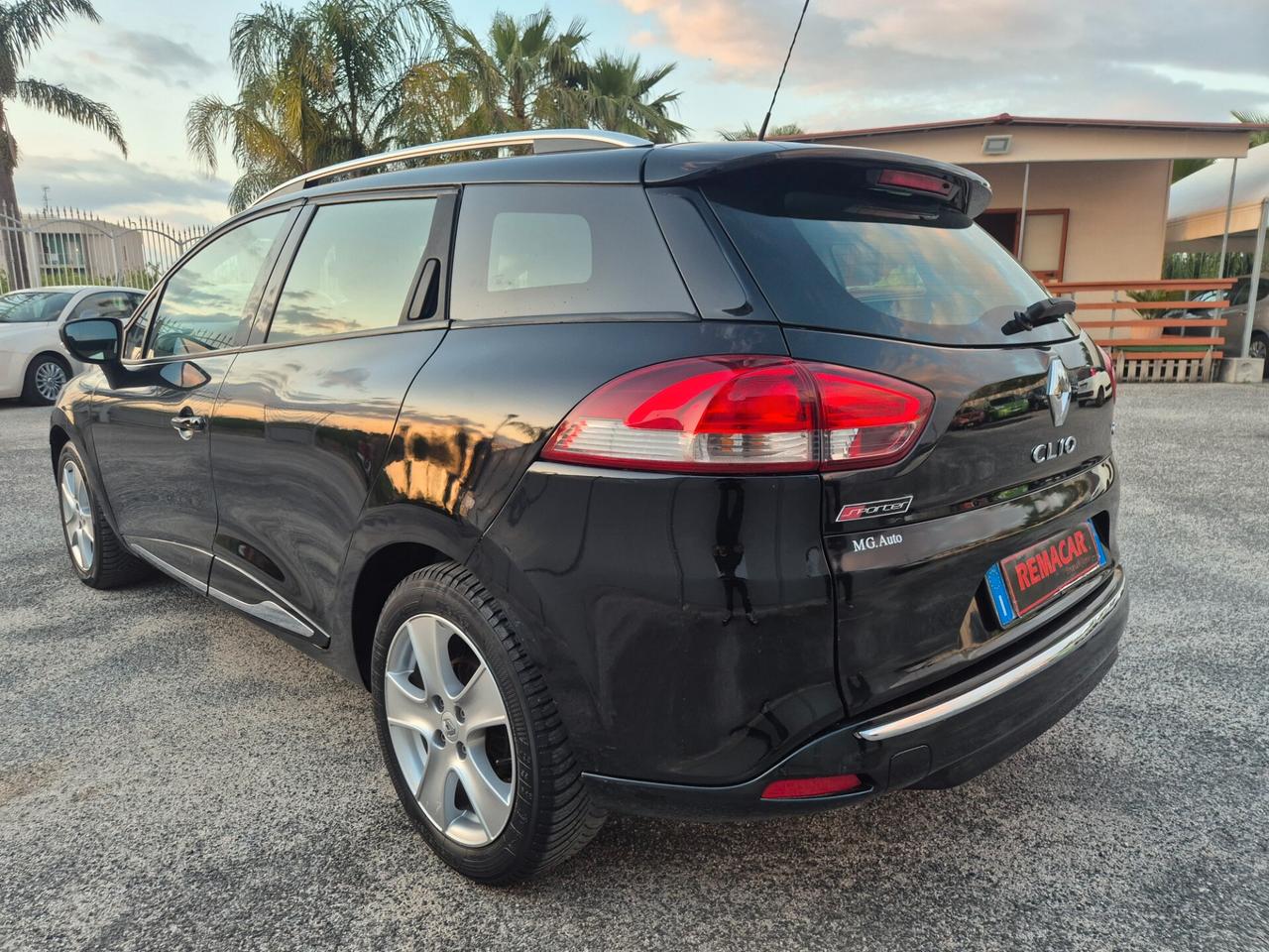 Renault CLIO Sporter 1.5 dCi 75CV FULL NUOVA 2015