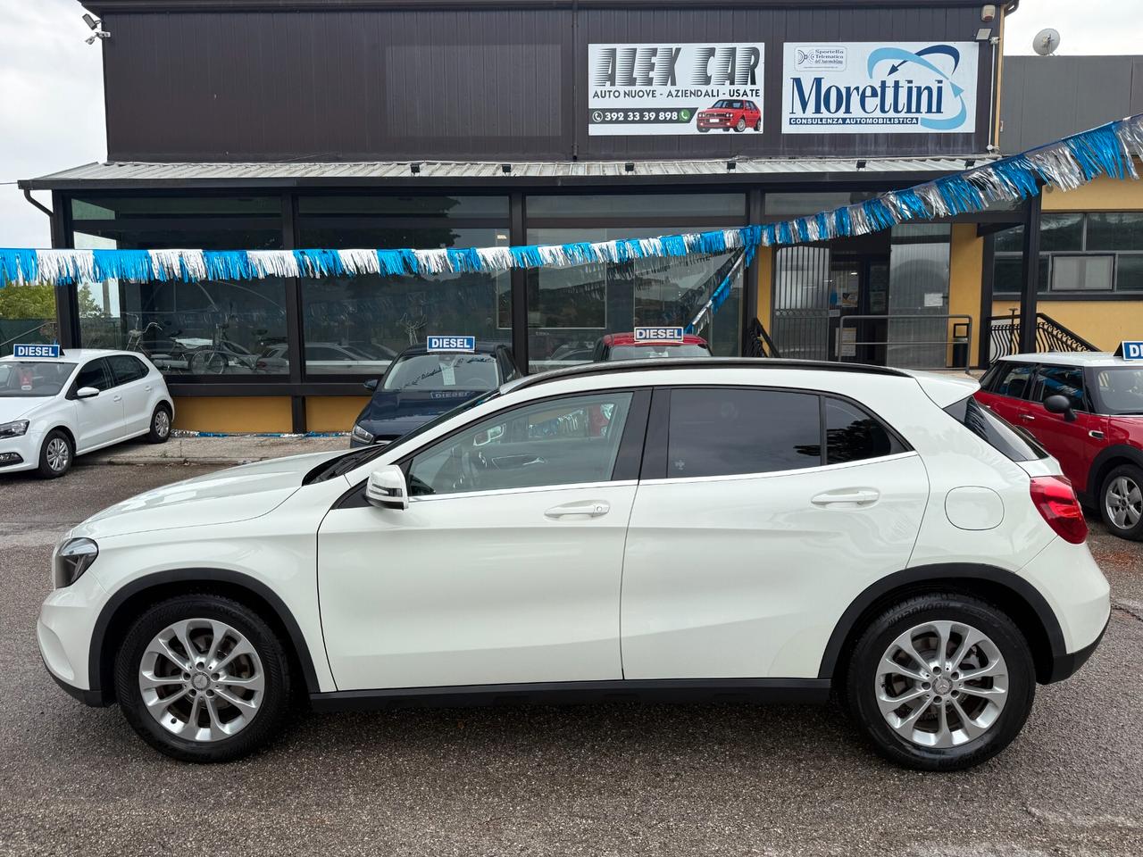 " DA VETRINA " Mercedes-benz GLA 180 d Business