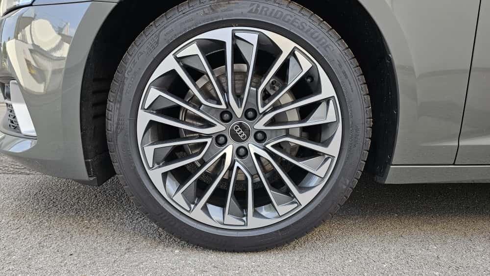 Audi Audi A6 Avant Business Advanced 40 TDI 150(204) kW(CV) S tronic