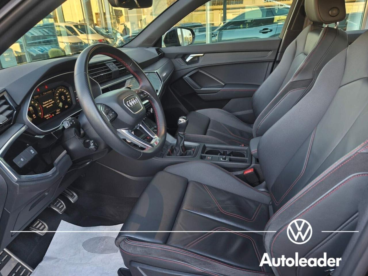 Audi Q3 35 TFSI 6M SOLI 59mila km interno Pelle S line