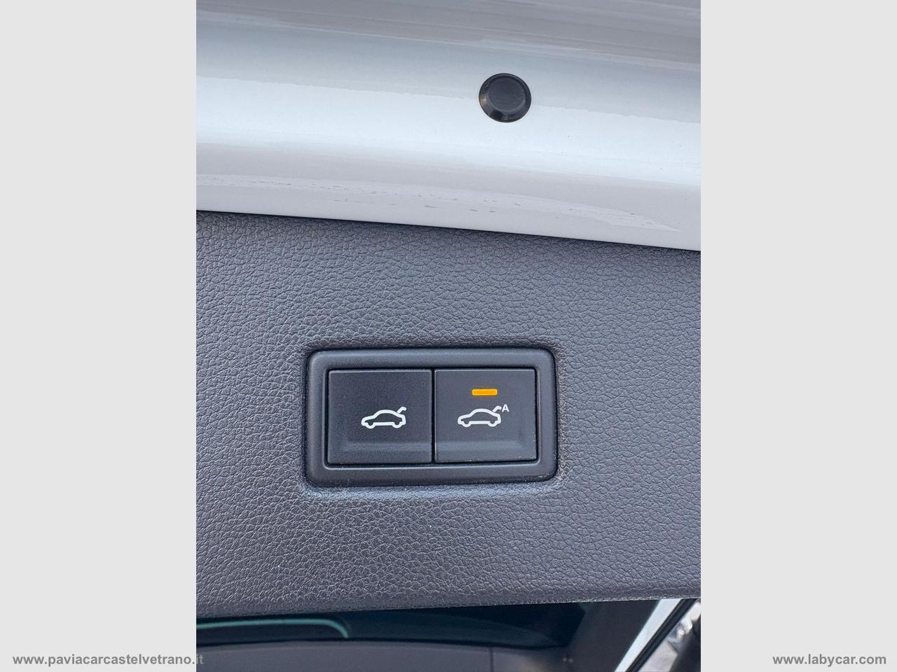 VOLKSWAGEN Tiguan 2.0 TDI 190CV DSG 4MOT. R-LINE BMT