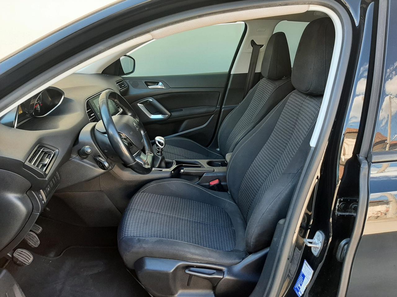 Peugeot 308 SW 1.6 BlueHDi 120cv Business