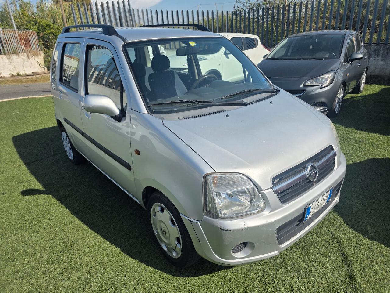 Opel Agila 1.0 12V Club