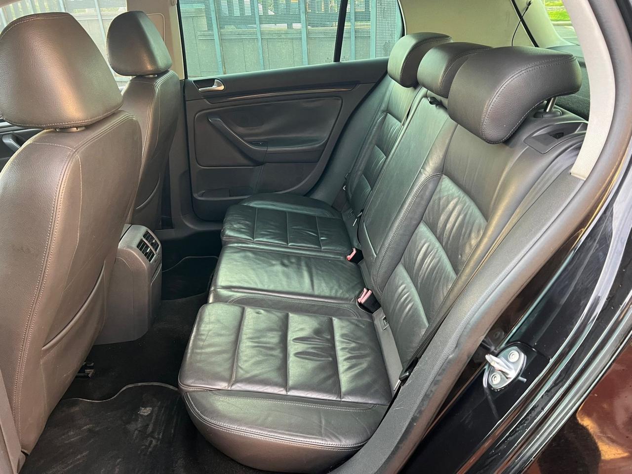 Volkswagen Golf 1.9 TDI DPF 5p. GT Sport