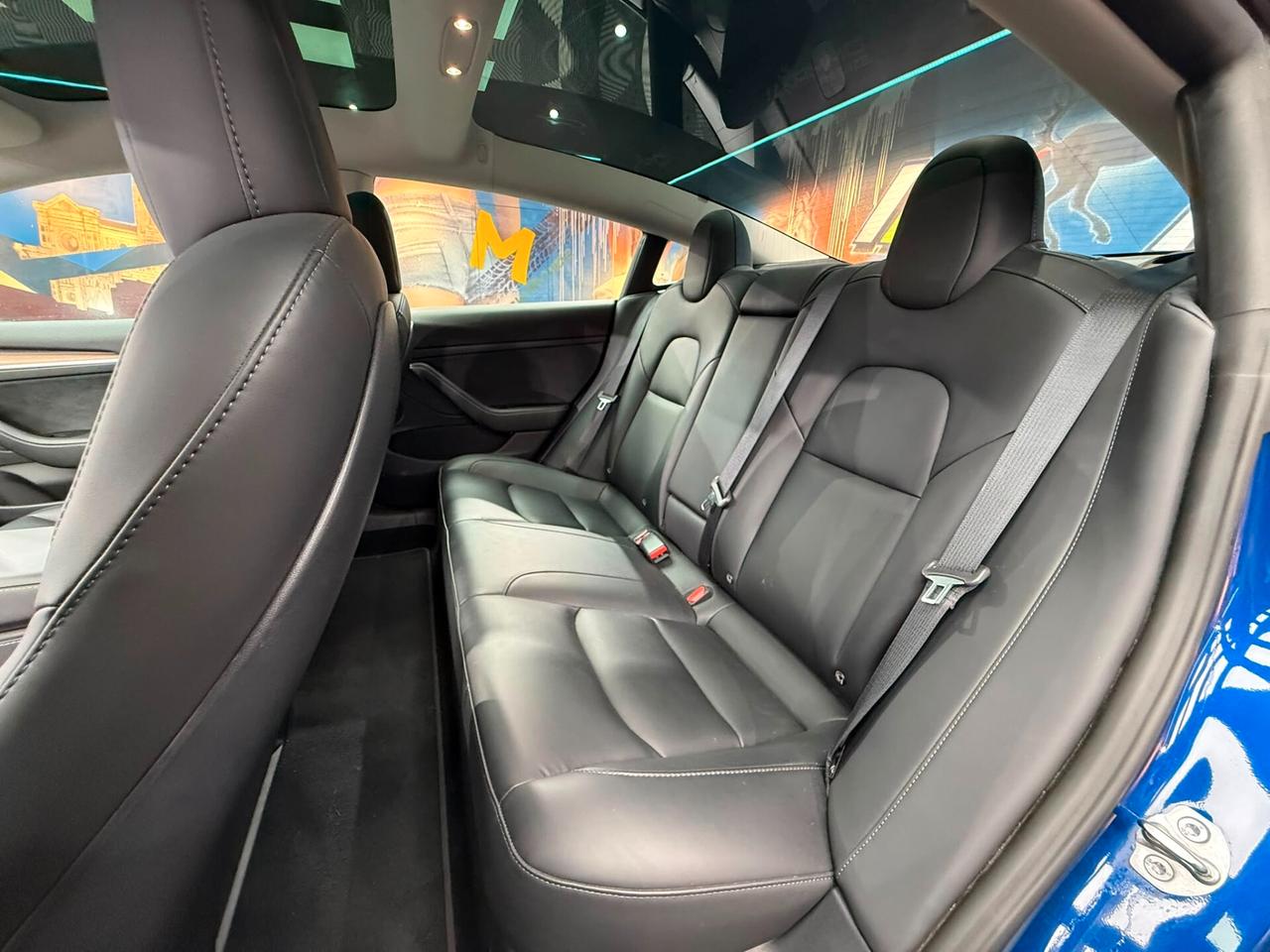 Tesla Model 3 Long Range Dual Motor AWD (369)